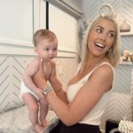 Heather Rae El Moussa Instagram - The candid moments of motherhood >> 🤍 Trying to find the balance of posting and sharing my life with you guys while also keeping some things more private than others. And balance is something I get asked about a lot and I think the real answer is I’m doing the best I frickin can 😆some days are better than others and other days are more chaotic, that’s life though 🤷🏼‍♀️My priorities are also so different these days- my baby and my family come first but having a schedule (as much as I possibly can) is really important so I can try to fit it all in- I use time, like when Tristan’s sleeping, to decide what needs to be done: is it work emails, looking at designs, working out, eating, our flips, etc etc. In the past, it was a lot easier to share everything I was doing on social media but now I think a big part of me likes to stay in my happy bubble and focus my energy on the things I mentioned like filming, my health, skincare, our flips and our family. Balance isn’t easy these days but doing something every day to bring health, happiness, and calm to my life is my advice to anyone who’s feeling something similar 🫶🏻