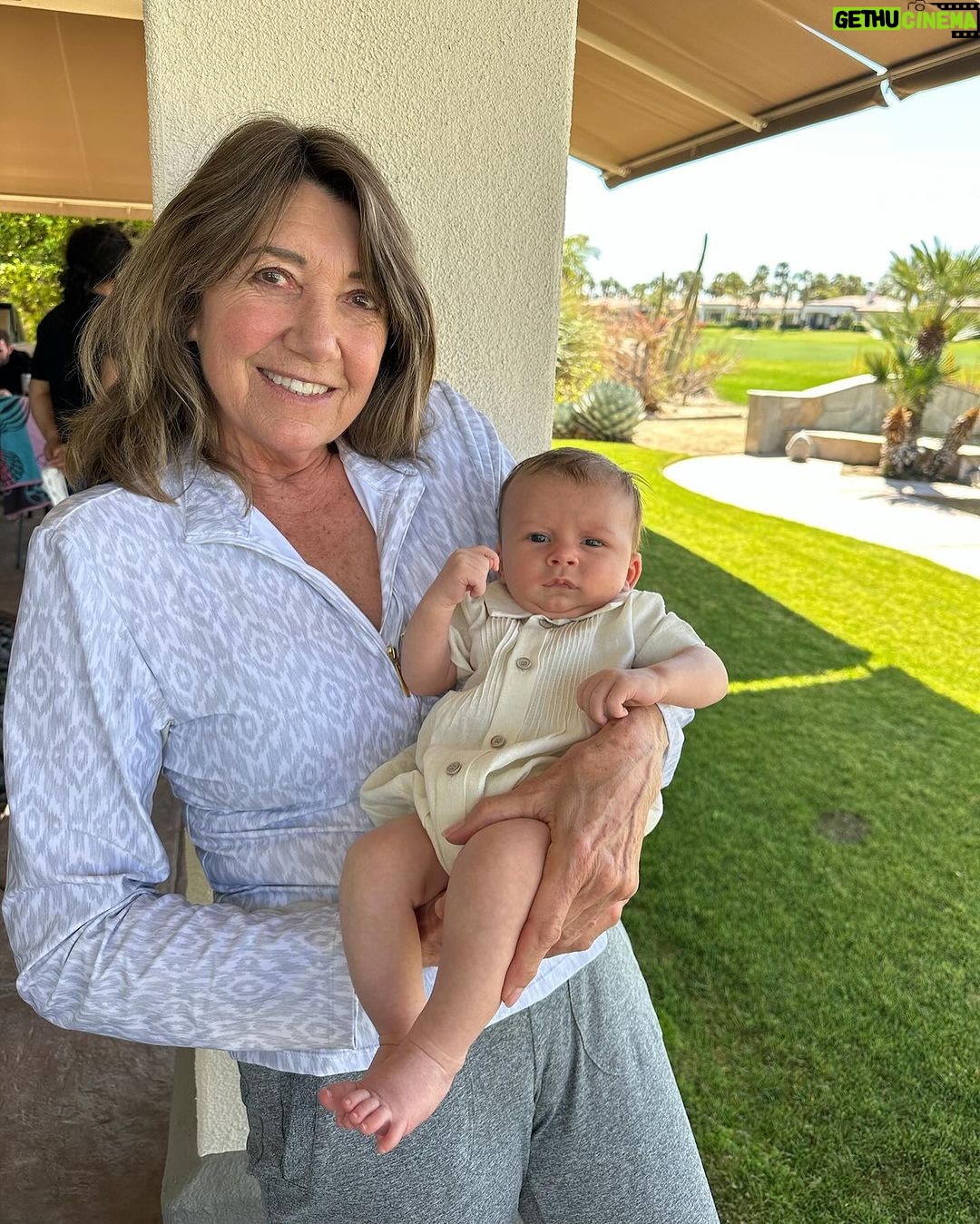 Heather Rae El Moussa Instagram - Wow life goes by so fast! It’s a rainy cozy day & we are going through old Easter pics through the years and reminiscing and reminding ourselves to savor the moments good and bad. Love our little bunnies 🐰 Swipe through- Most recent and going back to 2020
