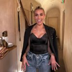 Heather Rae El Moussa Instagram - POV: you had a GNO on a week day 😚🤍✌️🥂😴 #momsontheloose