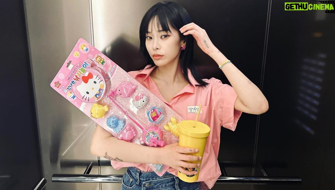 Heize Instagram - μνν π λ§μ΄ μκ³ μ¦κ±°μ μ΄μ #νμ±λνκ΅ κ°λ‘μκΈΈμμ λ§μ£ΌμΉ ν¬μ νλ¦Ό ~ π§‘ μμμ¨ ν€ν° λμλμ΄ π§’ λ
λ€ μ€λ λ§€κ³ μ¨ κ²μΌλ‘ μΆμ λλ κ°λ°©μ μ κ² μ£Όμ μ€λ³λ πΌ κ°λ°© μμ μμ§νλ€μ΄ κ½€ μμ΄μ., 무λ ν λ€μ λλ €λλ Έμ΄μ β’β’β’ (κ°μ§ λͺ¨λ κ±Έ λ€ μ£Όμλ € νλ κ·Έ λ§μ μ λ°μμ΄μ κ°μ¬ν΄μ..γ
γ
π) μ€λ λ
Έλλ μκΈ°λ λ§μ΄ ν μ μμ΄μ μ°Έ μ’μμ΄μ π« κ°μ¬ν©λλ€ λͺ¨λ μ μμ ~~~~~ p.s μ§μ μ€μλ§μ ν€ν°λμλμ΄ μΌλ§€κ²½