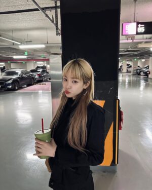 Heize Instagram - 이번 주까지만 설렁설렁 하고 다음 주부턴 살랑살ㄹ6💛