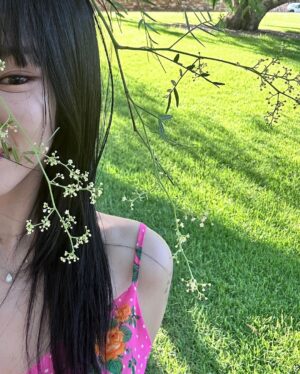 Heize Instagram - bang hak ..,💗💗🌷🌷