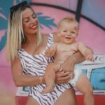 Hillary Vanderosieren Instagram - Mon gros bébé d’amour 💋 Swipe pour voir notre gros bisous 😘 C’était la photo de ses 10 mois 🥹❤️ Dubai, United Arab Emiratesدبي