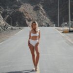 Hillary Vanderosieren Instagram - Lost in the UAE 🇦🇪 UAE الإمارات العربيّة المتّحدة