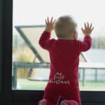 Hillary Vanderosieren Instagram - Joyeux Noël 🎅🎄❤️ Hier j’ai vue pour la première fois mon fils Milo se rendre compte que le père noël existe.. les yeux plein de bonheur.. il était émerveillé et sur un petit nuage ☁️ Matteo cette année a vécu un vrai noël 🥹 l’année dernière il était très petit et malade ❤️‍🩹 Cette année on a pu vraiment profiter .. mes enfants sont devenu fan de la période de noël pour mon plus grand bonheur. Merci Papa Noël ❤️