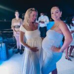 Hillary Vanderosieren Instagram - Quand tes potes achètent un Yatch pour en faire un Club qui s’appelle le @billionaireyachtdxb 🥳 Bravo @jazztvshow bravo @iam_billionaire 😍😍😍 Trop fière de vous, cette soirée etait vraiment top 🤩 D’ailleurs, l’opening c’est aujourd’hui !!!!!!! Le @billionaireyachtdxb ouvre ses portes !!!!! 🥳 Let’s Party !!!!! Dubai, United Arab Emiratesدبي