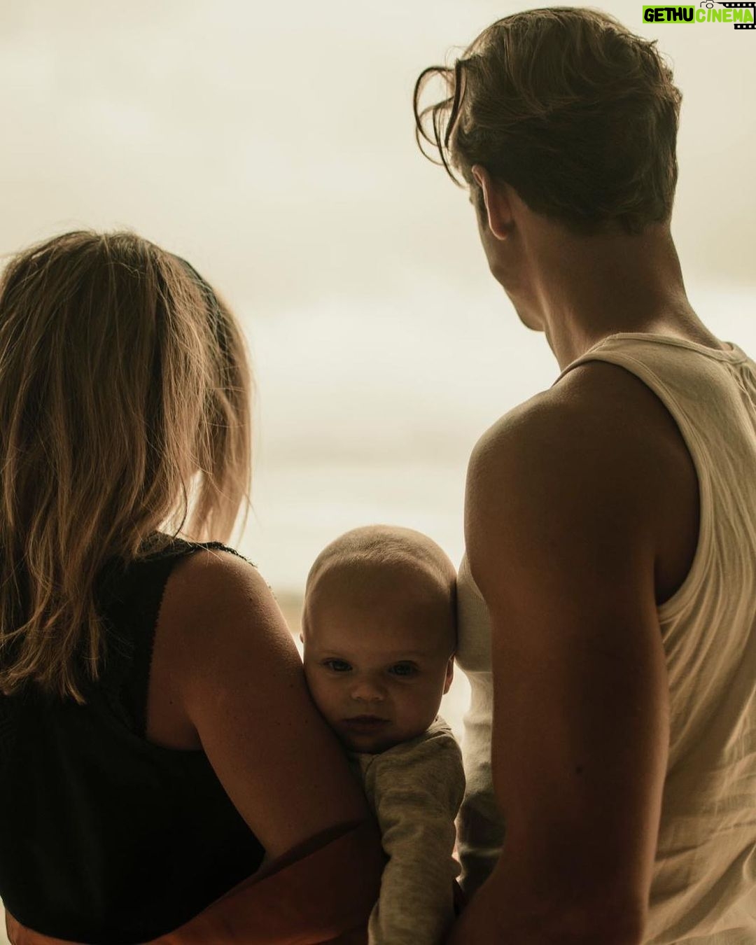 Hillary Vanderosieren Instagram - Lui + Elle = Milo ❤️ Paris, France