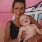 Hillary Vanderosieren Instagram - Happy 8 months mon Babyboy 💙 Plein de bisous d’amour ❤️ Le temps passe trop viteeeee .. Dubai, United Arab Emirates