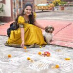 Himaja Instagram - .🪁 Just like the kites in the sky, may your dreams soar high this Makar Sankranti! Happy Makar Sankranti Friends❤️🫂 #SankrantiFestival #sankranthi #kite This Beautiful Outfit By @mickeyfashions6