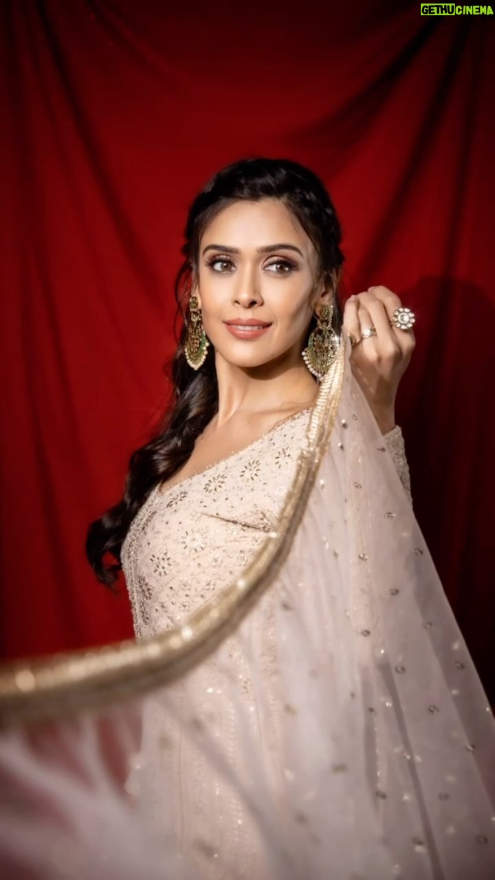 Hrishitaa Bhatt Instagram - Bliss #InstaMagic #trendsetter • #ViralVibes • #ReelLife • #ExploreMore • #InnovateInspire • #UnforgettableMoments • #InstaFame • #TrendingNow • #RedefiningCool • #EpicMoments • #InstantClassic • #Buzzworthy • #InspireToCreate • #NextLevelFun • #CaptivatingContent • #TrendyVibes • #ViralSensation • #InstaGems • #SparkleAndShine • #ShareTheJoy • #InstaBliss • #ReelGoals • #InspirationStation • #LimitlessPotential • #CreativeSparks • #DazzlingMoments • #VividVibes • #ReelMagic • #ExploreDreamDiscover