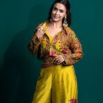 Hrishitaa Bhatt Instagram - Feeling fabulous and loving it✨️ . . . . Styled by - @stylebyriyajain Assisted by- @moreprachi__ Outfit- @shraddharambhia_official × @viralmantra Jewellery - @indianjewellery999 MUA- @manish_kerekar Hair by - @bollywoodhairartist Clicked by - @anirudh_ramteke @abhi_nair1997 Managed by - @moushumibanerji . . . . #hrishitaabhatt #bollywoodactress #mumbaiinfluencer #mumbaiinstagrammers #mumbaidaily #mumbaigram #mumbaifashion  #bollywoodfashion #bollywoodstyle #indianactress #outfitinspiration #lookoftheday #outfitoftheday #ootd