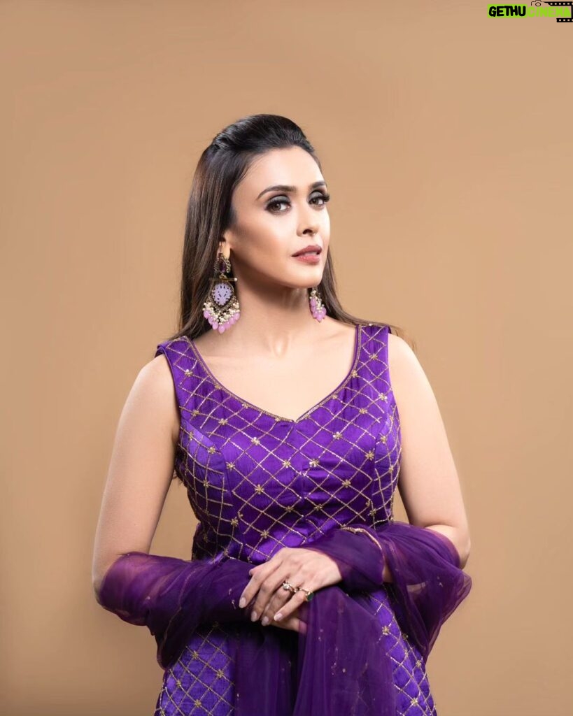 Hrishitaa Bhatt Instagram - In a purple state of mind 💜 . . . Styled by - @stylebyriyajn Assisted by- @moreprachi__ Outfit- @harshitasinghviofficial Earrings - @haus.of.sparklx MUA- @manish_kerekar Hair by - @bollywoodhairartist Clicked by - @anirudh_ramteke @abhi_nair1997 Managed by - @moushumibanerji . . . #hrishitaabhatt #bollywoodactress #mumbaiinfluencer #mumbaiinstagrammers #mumbaidaily #mumbaigram #mumbaifashion  #bollywoodfashion #bollywoodstyle #indianactress #outfitinspiration #lookoftheday #outfitoftheday #ootd
