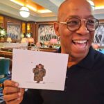 Ian Wright Instagram - Our #WrightysHouse Christmas Flowers 💐 episode is now live wherever you get your podcasts 🎄🎙️❤️ Spotify HQ