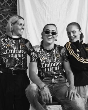 Ian Wright Instagram - No words needed. 😍

Our @adidasfootball x @Arsenal @wrightyofficial pre-match collection is out now.

Available on adidas.com & Arsenal Direct