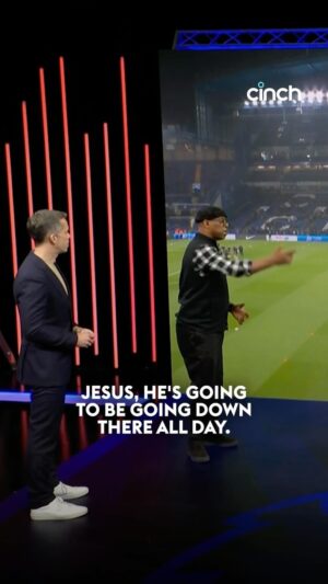 Ian Wright Instagram - “Look what he can do!” @wrightyofficial says Darwin Nunez should never be taken off at Anfield... 👀