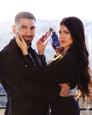 Ilia Topuria Instagram - Un vínculo que crece con el paso del tiempo y que @dolcegabbana_beauty ha captado con #KbyDolceGabbana y #QbyDolceGabbana. Porque juntos somos imparables.
.
#DGBeauty #OwnYourCrown