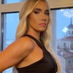 India Martínez Instagram - Rubia o morena? ✨🙃👱🏽‍♀️💪🏽 ahora no me digáis pues a mi me gustas más de morena 😂
