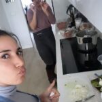 India Martínez Instagram - Cuesta arrancar, solo necesito un mensajito de ánimo!! 😚🥰 Me siento bonita y maravillosa, mi felicidad no depende de una talla, ni de unos kg de más o de menos, pero se que cuando entreno y cuido mi alimentación sea cual sea el resultado físico me siento en pleno equilibrio. Vamos a por el 2024? 💪🏽