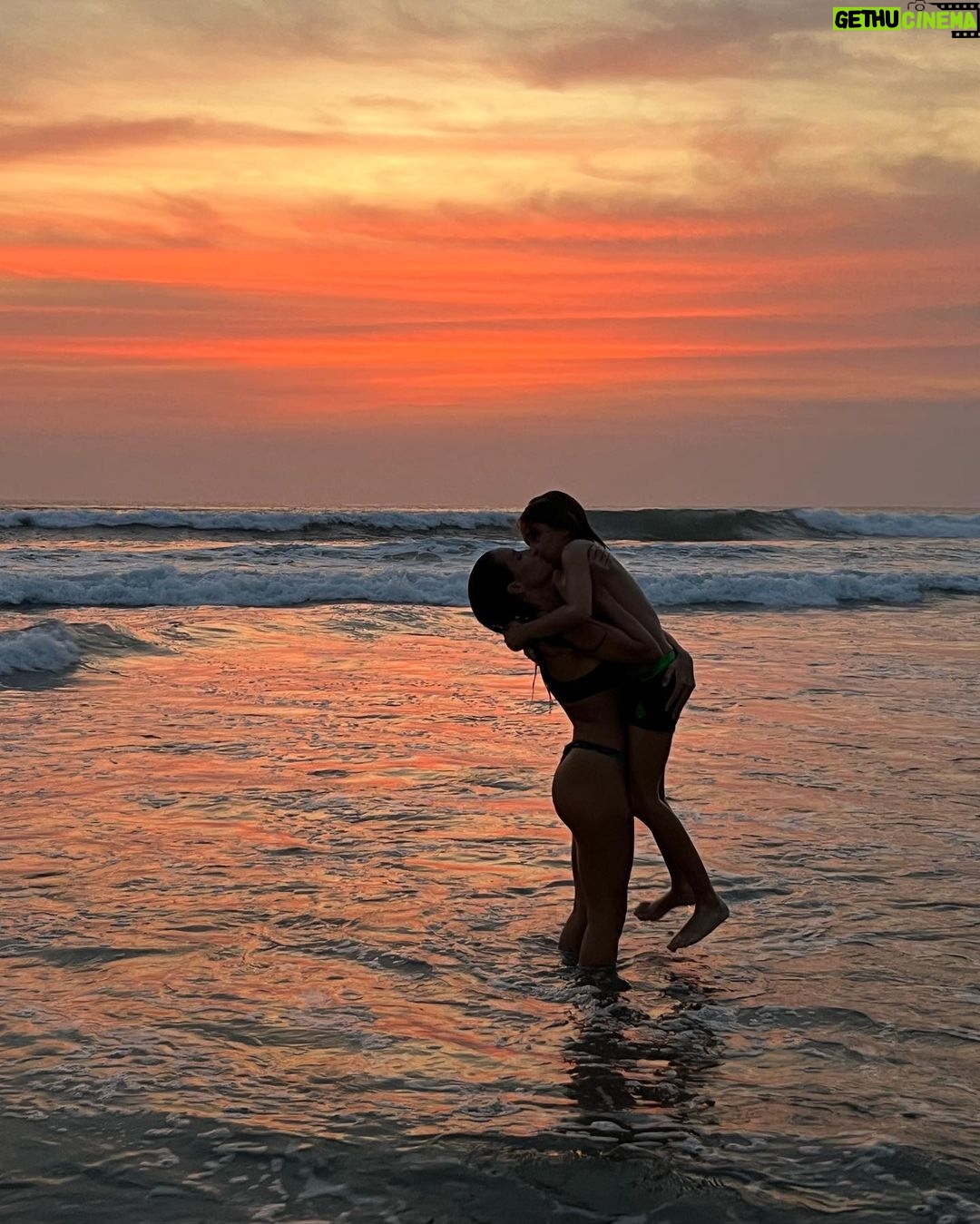 India Martínez Instagram - Este viaje me está dando la fuerza que necesitaba 💪🏽🥰