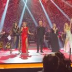 India Martínez Instagram - Qué emocionante ver tu carita mi querida @laurapausini en este homenaje tan merecido, maestra, te quiero, te admiro. Gracias @alejandrosanz no puedo estar más feliz de ser parte de esta bonita sorpresa y llenarme el alma de buena música y tanto cariño. Y a mi @npastorioficial @_maluoficial_ @anamenaoficial @vanesamartin_ ya no puedo quererlas y admirarlas más. Vamos a por otra noche de @latingrammys ✨