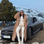 India Martínez Instagram - llévame donde tú quieras… 🏔️ @louzao_mercedes_benz #Louzao #CLECoupe