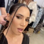 India Martínez Instagram - ¡Todavía no puedo creer que este sueño se haya hecho realidad! Desde pequeña escuchaba música en rumano, gracias a mis amigos rumanos en España. Estoy emocionada de estar cantando esta canción junto a @andra , ella tiene una voz increíble. Gracias querida por darme la oportunidad de cantar contigo y darme la mano para coger “EL VUELO”hasta Rumania como siempre he soñado. Siento que este es el comienzo de algo maravilloso!!