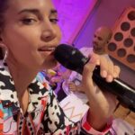 India Martínez Instagram – Mañana empieza Nuestro mundo Tour en Murcia!!! Hoy no duermo!!! 🙈🙈🙈🥰🥰🥰🙌🏽🙌🏽🙌🏽
Al lío!!!!
@manuela93f @gemacarpio85 @rafadiazbass @antonio_bejarano_chincho @soysergiofreire @rubenvargas80 @franhurtadomusic 🔥🔥