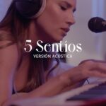 India Martínez Instagram - Ya podéis disfrutar del acústico 5 Sentíos espero que os guste 🤍 🎤🎧 (un poco difícil tocar el teclado y cantar tumbada en la cama… pero me ha encantado la experiencia 🥰)