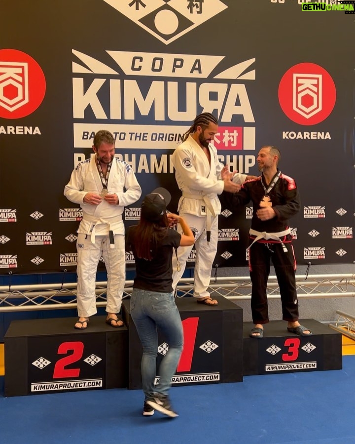 India Mart铆nez Instagram - Mi campe贸n!! Felicidades amor!! @ismael_vazquez_n 馃