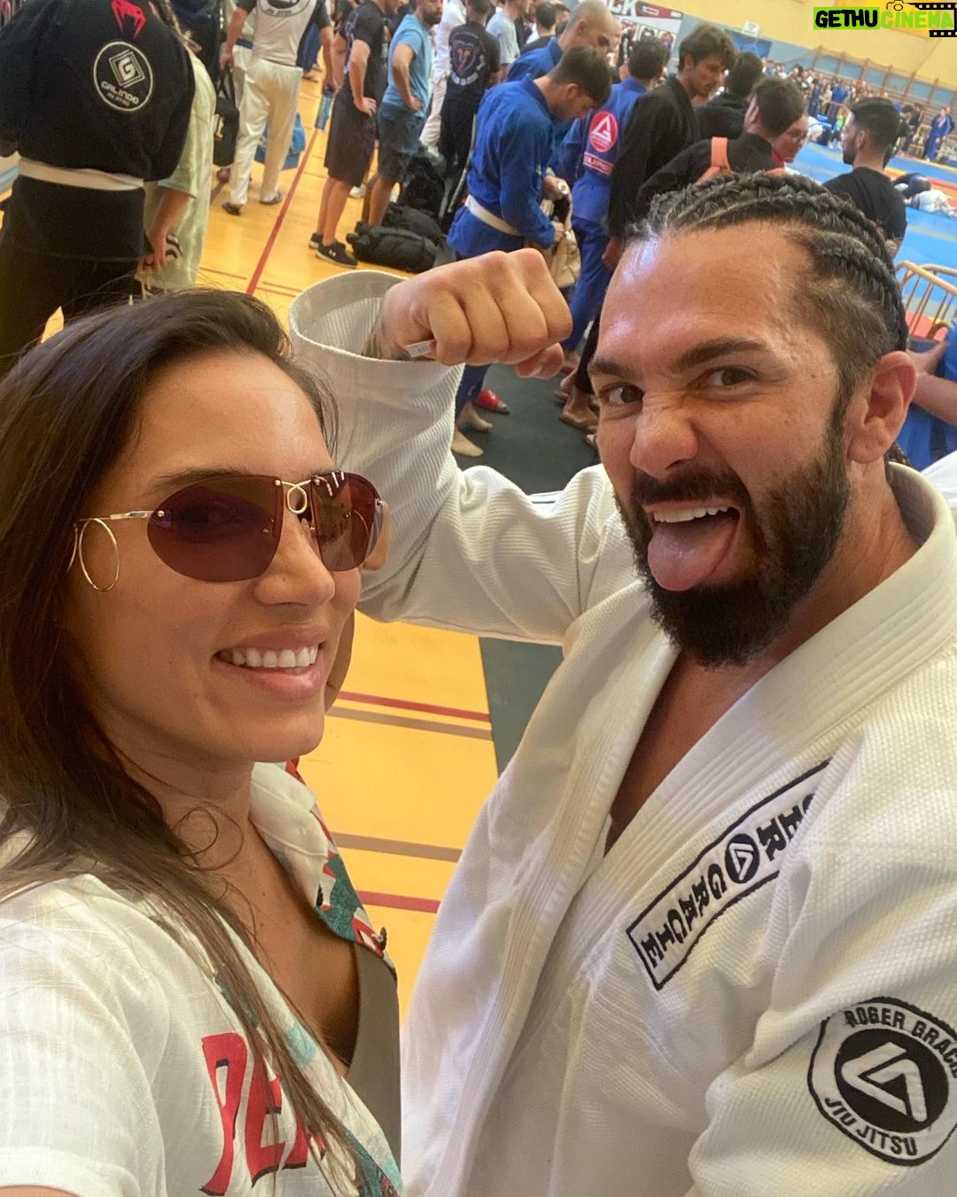 India Mart铆nez Instagram - Mi campe贸n!! Felicidades amor!! @ismael_vazquez_n 馃