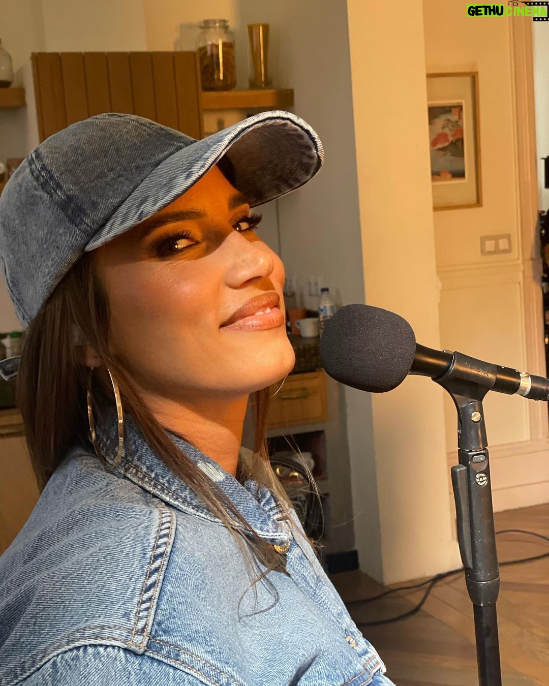 India MartÃnez Instagram - Venga!! Dispara!! 🧢