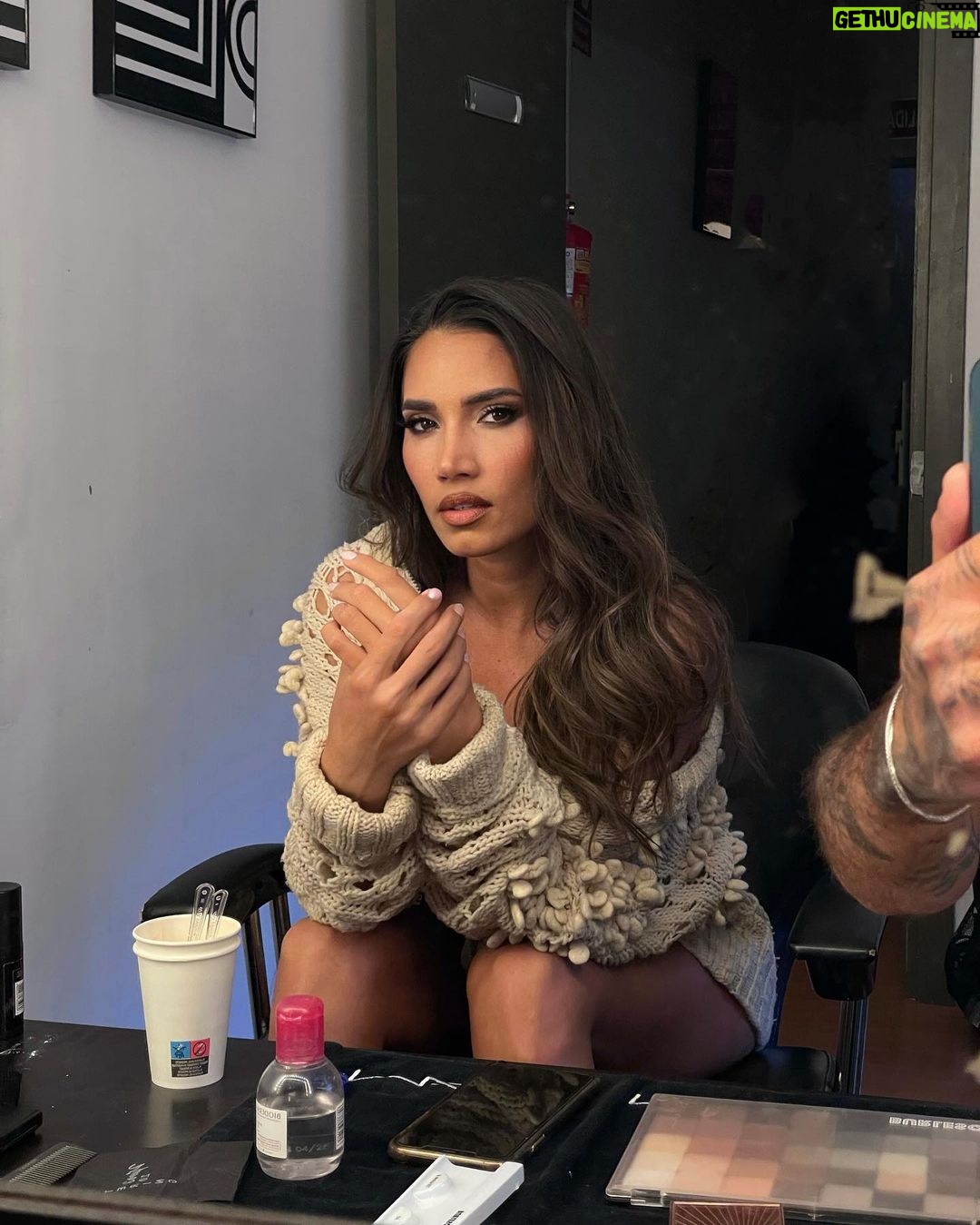 India Martínez Instagram - Quiero que tus ojos me miren… 👀