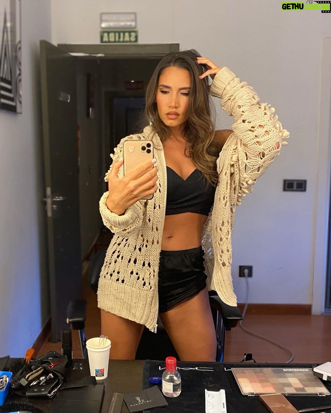 India Martínez Instagram - Quiero que tus ojos me miren… 👀