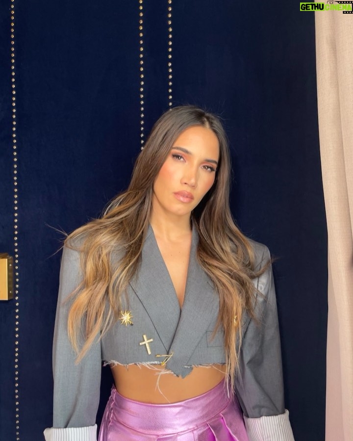 India Martínez Instagram - 💖💖💖 Como no me decido las pongo toas!!! >>>>> 😚 Mi favorita la última con el cuarto patas arriba🙈