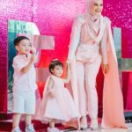 Irish Bella Instagram - Belum bisa move on dari acara Grand Launching Wonderish, seribu terima kasih untuk semua sudah bantu & support 🥹🤗 EO & Decorator : @redberryincreate Event Planner : @redberryincreate @erniaredberry @deoriyantoo Makeup: @erniaredberry Dress : @dhouseofluxury Suit : @dikhasigitfashion . @dikha_sigit Headpiece : @monliesmade Venue : @shelavie.grandballroom , @la.glasshouse @sheilalesmana Entertainment & Show Management : @deoriyantoo @deoentertainmentindonesia Live streaming : @Praya.visual Lighting: @juns_lighting Photography : @sudutputih.mo @fahri_frpotret Videographer : @aaproductions.id Florist & set decoration table : @memulaicerita Usher: @beauty_usher Doorprize Decoration : @seserahan_by_rosearbor Invitation Website : @kondangankuy.online Photobooth : @mono.photobooth Playground: @emily_toysrental Painting : @facepainting_jakarta Digital registration: @bukutamudigital_kurvasoft Dance Show : @fdcrew Guest book audio: @phoneafriend.co Hampers : @anaria_souvenir Hampers Bag : @jimshoneyoffc Hampers Cookies : @jnccookies Hampers : @lovessemprong_official Hampers Scarf : @erlyssa.id FnB: Bakso : @Bakso Iyish Mochi : @pipikupenuh Bbq : @unlockedbbq Chocolate : @chocolatefountain88 Ice cream : @paletaswey Stall Minuman : @teguk.indonesia Popcorn : @jollytimeindonesia Nasi Box : @sarasa.id Nasi Bento : @ikibento Stall : @vittoriaweddingservices Brownies : @mbun.id Cookies : @doublejokitchen