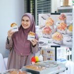 Irish Bella Instagram – Alhamdulillah di bulan Ramadhan bisa terus menjaga silaturahmi dan belajar bersama keluarga juga teman-teman dengan mengadakan kajian di rumah ✨

Semoga kita semua mendapat kasih dan ampunan dari Allah SWT di bulan ramadhan ini dan terus belajar untuk lebih mencintai-Nya 🤍

Catering by @yani.wedding 
Martabak Aci Lumer & keju aroma by @lokasaji 
Toast bread by @lavaxtoast.official 
Jajanan hits jakarta by @rotibakarpisang_santa 
Glitter tea by @teatwo.official 
Bolu Chiffon by @ngemil_bolu 
Air Mineral @jiwater.id 

Endorsment arranger by @amra_organizer