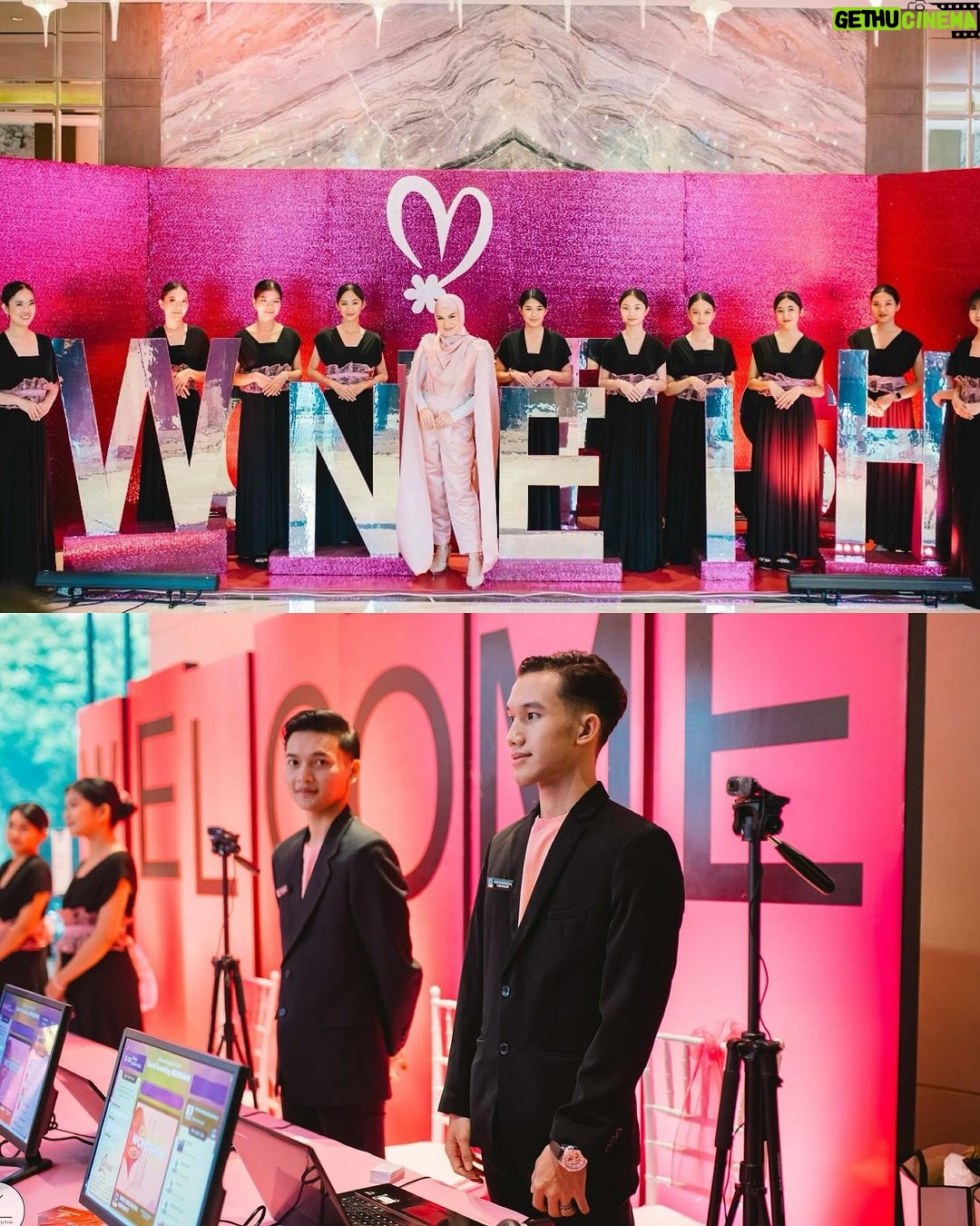 Irish Bella Instagram - Belum bisa move on dari acara Grand Launching Wonderish, seribu terima kasih untuk semua sudah bantu & support 🥹🤗 EO & Decorator : @redberryincreate Event Planner : @redberryincreate @erniaredberry @deoriyantoo Makeup: @erniaredberry Dress : @dhouseofluxury Suit : @dikhasigitfashion . @dikha_sigit Headpiece : @monliesmade Venue : @shelavie.grandballroom , @la.glasshouse @sheilalesmana Entertainment & Show Management : @deoriyantoo @deoentertainmentindonesia Live streaming : @Praya.visual Lighting: @juns_lighting Photography : @sudutputih.mo @fahri_frpotret Videographer : @aaproductions.id Florist & set decoration table : @memulaicerita Usher: @beauty_usher Doorprize Decoration : @seserahan_by_rosearbor Invitation Website : @kondangankuy.online Photobooth : @mono.photobooth Playground: @emily_toysrental Painting : @facepainting_jakarta Digital registration: @bukutamudigital_kurvasoft Dance Show : @fdcrew Guest book audio: @phoneafriend.co Hampers : @anaria_souvenir Hampers Bag : @jimshoneyoffc Hampers Cookies : @jnccookies Hampers : @lovessemprong_official Hampers Scarf : @erlyssa.id FnB: Bakso : @Bakso Iyish Mochi : @pipikupenuh Bbq : @unlockedbbq Chocolate : @chocolatefountain88 Ice cream : @paletaswey Stall Minuman : @teguk.indonesia Popcorn : @jollytimeindonesia Nasi Box : @sarasa.id Nasi Bento : @ikibento Stall : @vittoriaweddingservices Brownies : @mbun.id Cookies : @doublejokitchen