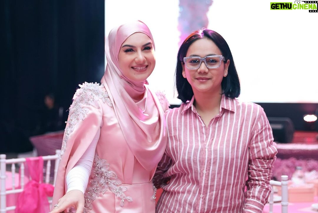 Irish Bella Instagram - Terlalu cantik 🥰 Inlove with every single detail of decoration, not to mention the beautiful lighting that really embraces the concept of Self Love ❤️ Thank you to ko Juns @juns_lighting and ka @tamii311 @memulaicerita .. Couldn’t have done it without you guys 🤗🥰