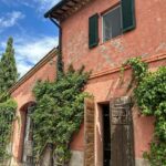 Isabel Oli Instagram - Home for the next few days😘 📍Tuscany #TravelWithThePratties #Tuscany