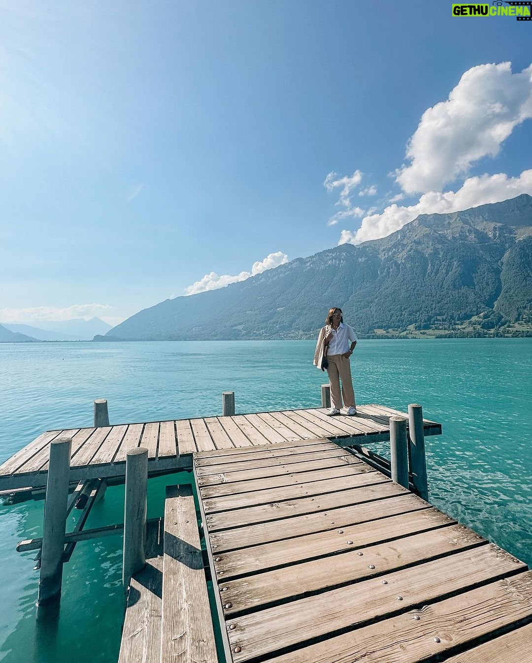 Isabel Oli Instagram - Missing this 🤍 Lake Brienz, Switzerland