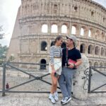 Isabel Oli Instagram - Today's positive vibe is sponsored by ROME 🏟️🤣 #Colosseum #Rome #TravelWithThePratties