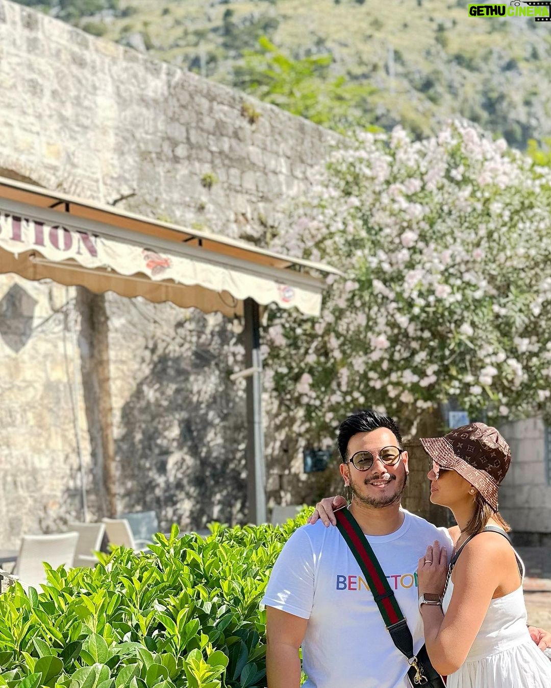Isabel Oli Instagram - Kotor Old City Walls 🏰 A historic site enclosed by the city walls and has an incredible variety of churches. Also, you can dine and unwind at restaurants and cafes that offer a genuine Montenegro experience🤩 #TravelWithThePratties #Kotor #Montenegro Kotor, Montenegro