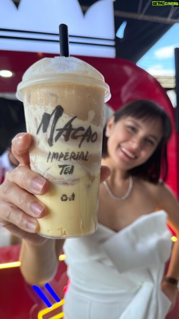 Isabel Oli Instagram - Milk and tea are one of the nicest combos! I’m always in the mood for @macaoimperialteaph 🧋