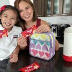 Isabel Oli Instagram - It’s back to school for my @FeatherPrats . This school year, my daughter will finally be attending classes full-onsite. Here's a sneak peek at what we've prepared for her first day. Syempre I packed her favorite snacks, Tiger Biscuits!!! I remember when I first saw this in the supermarket, it definitely caught my attention right away cos it is packed with the goodness of wheat and milk. And that's exactly what I want for in kid-friendly snacks - perfect talaga pang baon, available in Vanilla and Chocolate flavors! Sigurado na may #LakasSigla siya ngayong balik-eskwela. Available in supermarkets near you and online stores🤍 #TigerBiscuits #LakasSigla Manila, Philippines