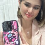 Isabel Oli Instagram - They are all so lovely. Which one should I use first? 🤔🤩 @casetify @casetify_ph