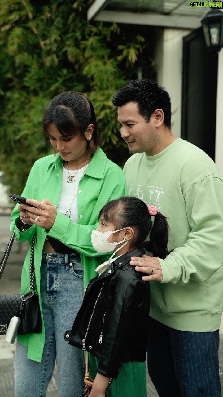 Isabel Oli Instagram - Gusto niyo bang i-treat ang family niyo with FREE MOVIE TICKETS? Watch the full video for an exclusive promo! Use promo code FASTXGRAB to get 10% off your ride and a chance to win 4 SM Cinema tickets to watch Fast X with your family! The promo code is valid up to 10x redemptions until May 29, 2023 kaya ipasyal na ang buong pamilya! ππ #FastXGrab @grab_ph Manila, Philippines