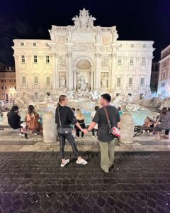 Isabel Oli Instagram - Made a wish… and it came true✨ #TravelWithThePratties #WhenInRome #Rome Trevi Fountain, Rome
