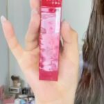 Isabella Tena Instagram - Les quiero recomendar un super regalo para esta Navidad que les va a encantar!!!!💝 The beauty gift de Maybelline que contiene Sky High Waterproof, Vinyl Ink Wicked y Tatto Liner Dip In además de una linda cosmetiquera✨🥰 Lo pueden conseguir por Amazon y Mercado Libre @maybelline #maybelline