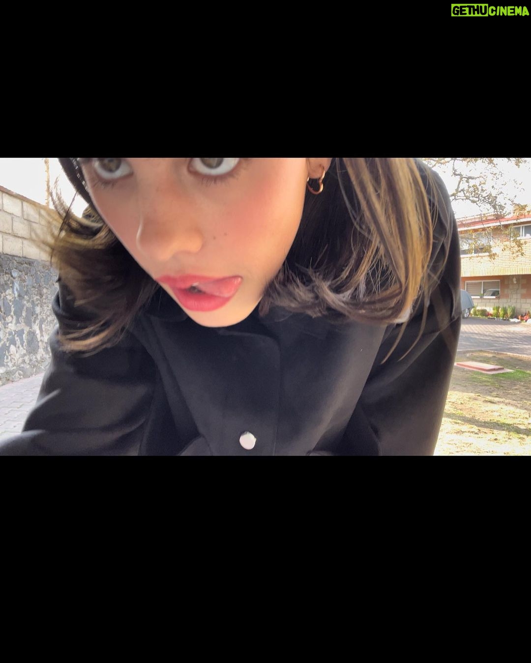 Isabella Tena Instagram – Happiest birthday !! Te amo @ana_tenan te amo