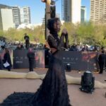 Isidora Vives Instagram - First premiere of DUNE in Mexico🖤 Fui demasiado feliz #Duna2 #InvitadoWB dress: @verodiazmx @steponfashion Auditorio Nacional